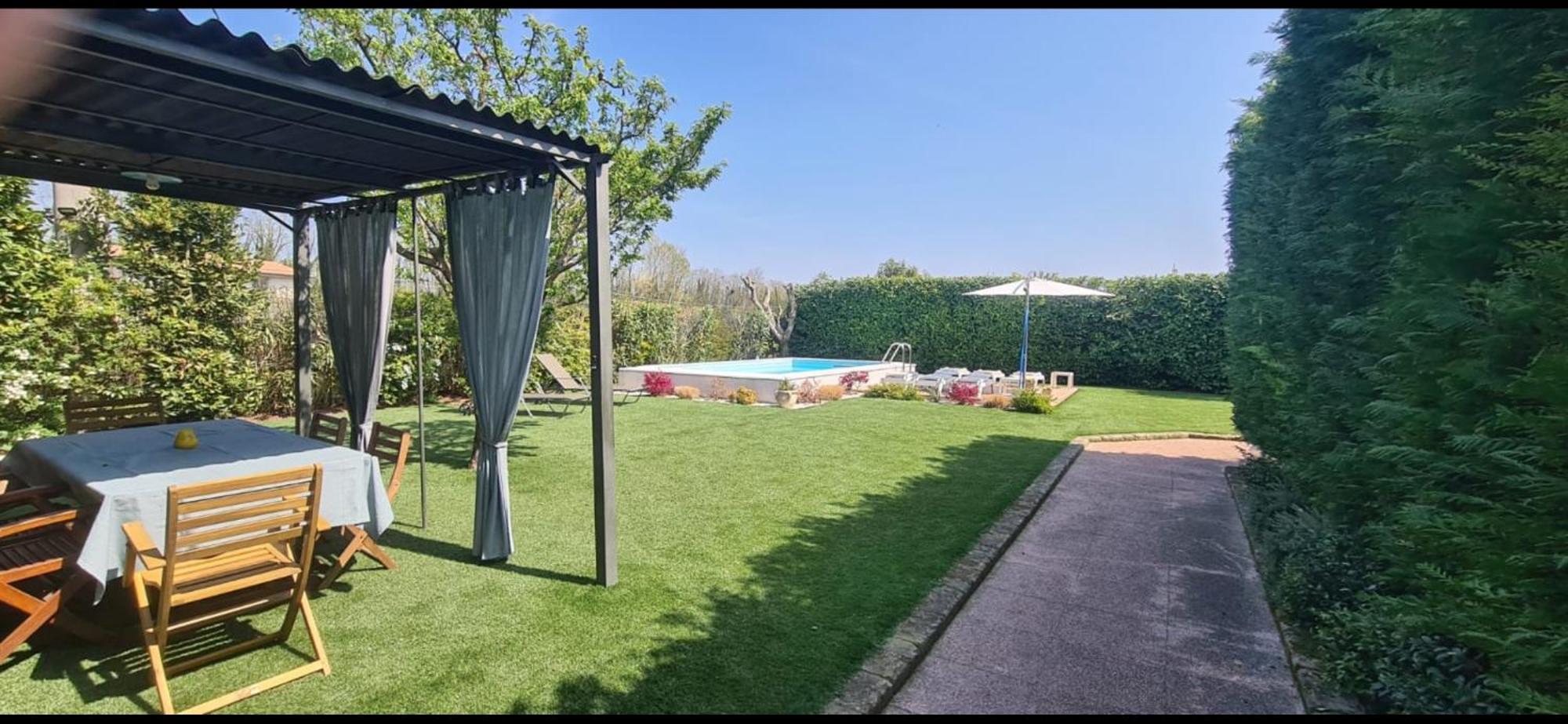 Garda Family House Hotel Desenzano del Garda Ngoại thất bức ảnh